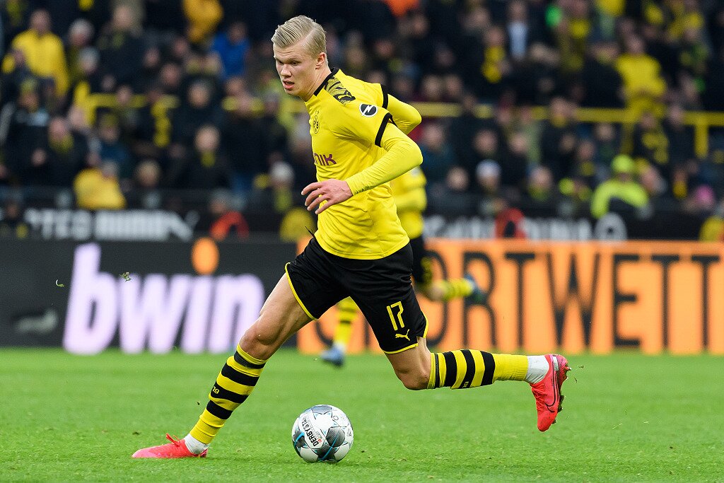 CBA球队战术分析：深圳队进攻策略,（CBA战术透视：深圳队的进攻打法）