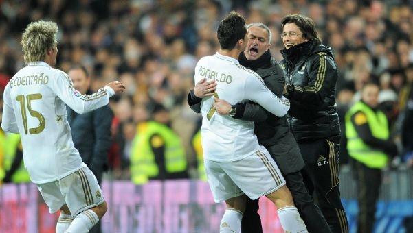 广东激战广州！二飞接班人出现 萨姆纳高级货 杜润旺打铁（广东德比鏖战广州！二飞接班人冒头 萨姆纳货真价实 杜润旺手感冰凉）