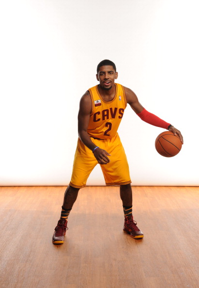 英格兰与克罗地亚11次交手6胜2平3负，18年世界杯被加时淘汰（英格兰对阵克罗地亚历史交锋11场6胜2平3负，2018世界杯加时遭淘汰）