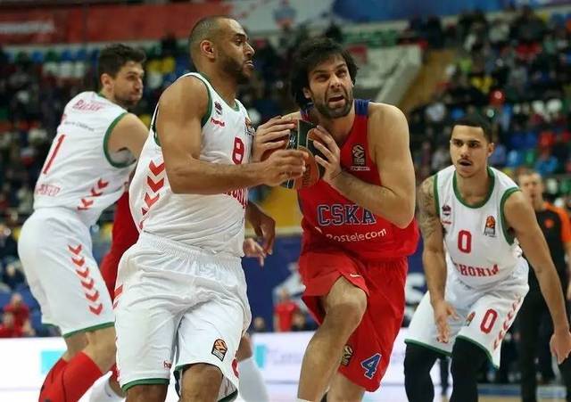 中超球队锁定两名外援目标，谈判进入深入阶段（中超球队两名外援目标已明确，谈判已进入深入阶段）