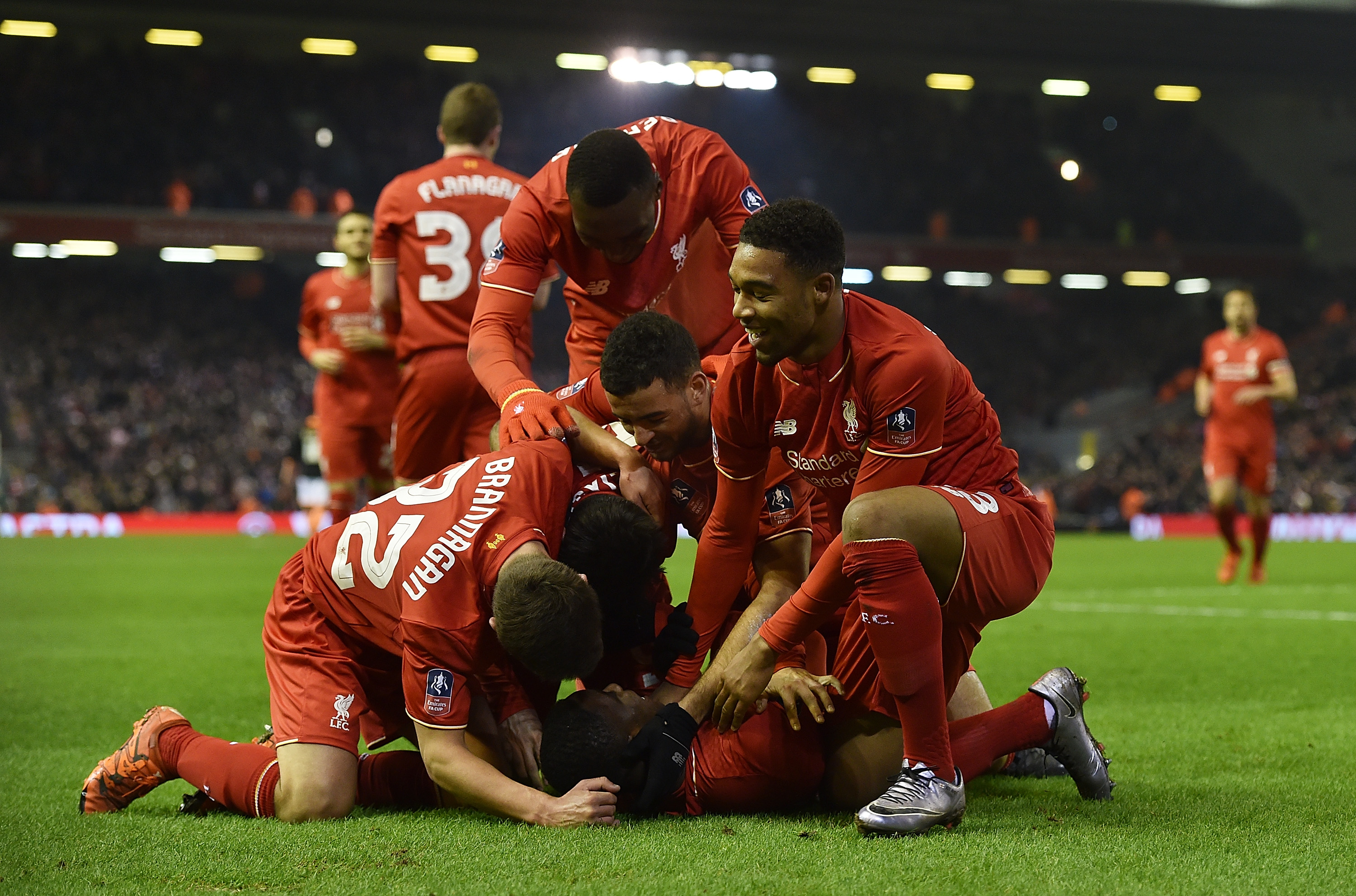 上海申花网红基力安姆巴佩在个人社交称：如果明天申...（申花网红基力安姆巴佩社媒发声：若明天申花…）