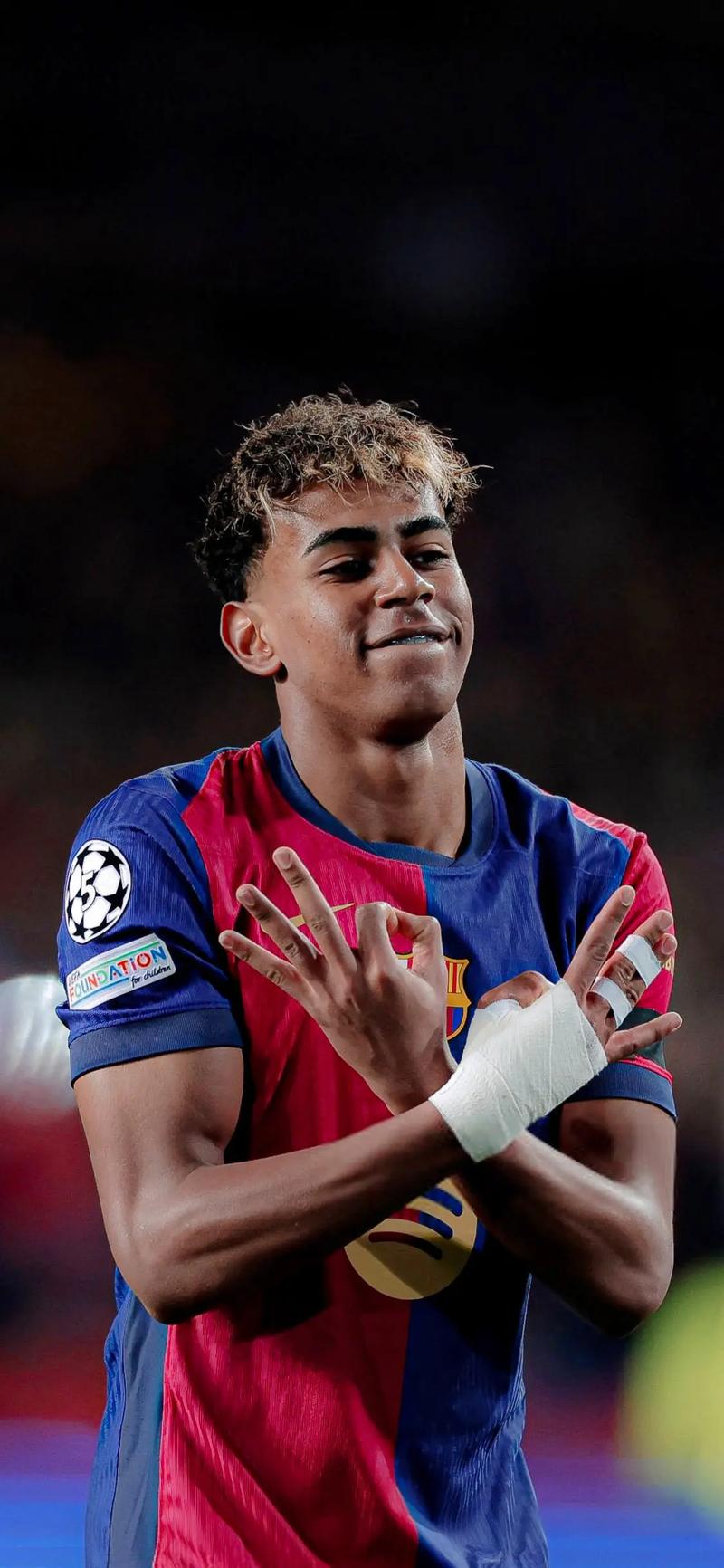 12月8日NBA焦点战：绿军猛龙分区内战，湖勇迎东部劲旅考验（12月8日NBA焦点对决：绿军大战猛龙上演分区内战，湖人、勇士迎战东部强敌）