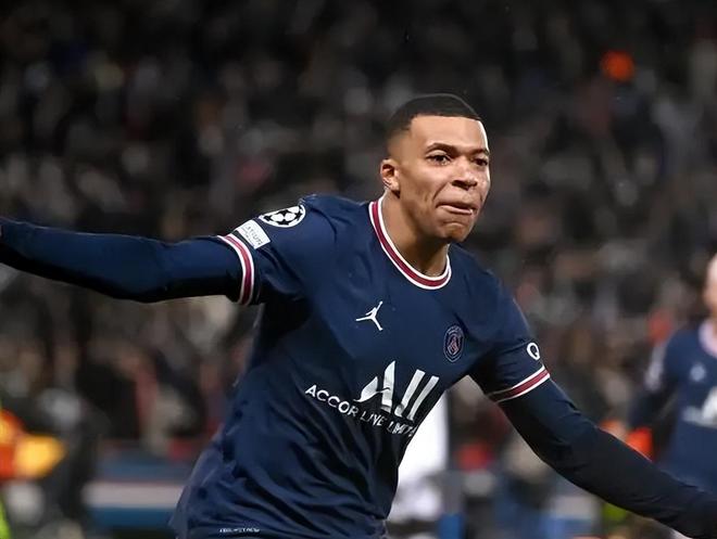 剑南春丨国米2-0拉齐奥登顶，劳塔罗闪击，博尼破门（剑南春丨国米2比0击败拉齐奥登顶榜首，劳塔罗闪电破门，博尼建功）