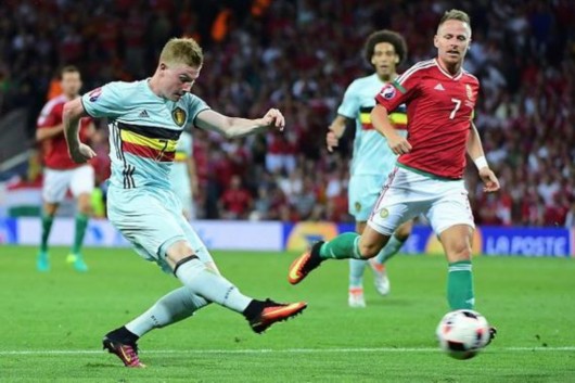 科里纳：正提议世界杯中VAR扩宽应用，复核角球+介入两黄判罚（科里纳：推动世界杯扩大VAR应用，复核角球并介入两黄判罚）