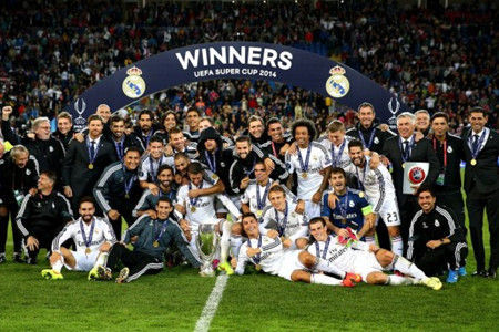 伦纳德23投16中高效砍下41分8板5助，得分赛季新高（伦纳德效率爆棚：23投16中轰下41分8板5助，刷新赛季得分新高）