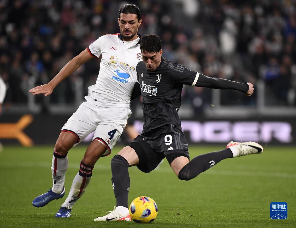 辽宁全场三分25中6，出现了高达23次失误（辽宁三分手感低迷25投仅6中，失误高达23次）