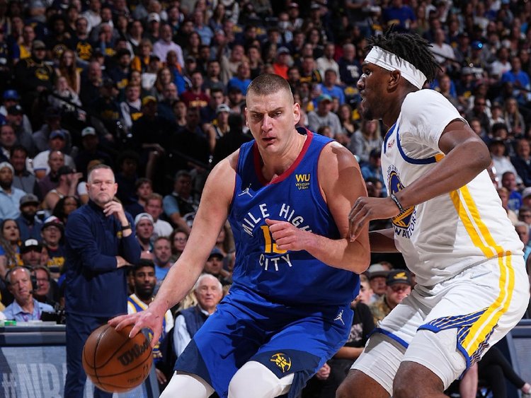 佛罗伦萨意甲前14轮后比上赛季同期少了25分，创意甲历史纪录（意甲前14轮，佛罗伦萨较上季同期少25分，刷新意甲历史纪录）