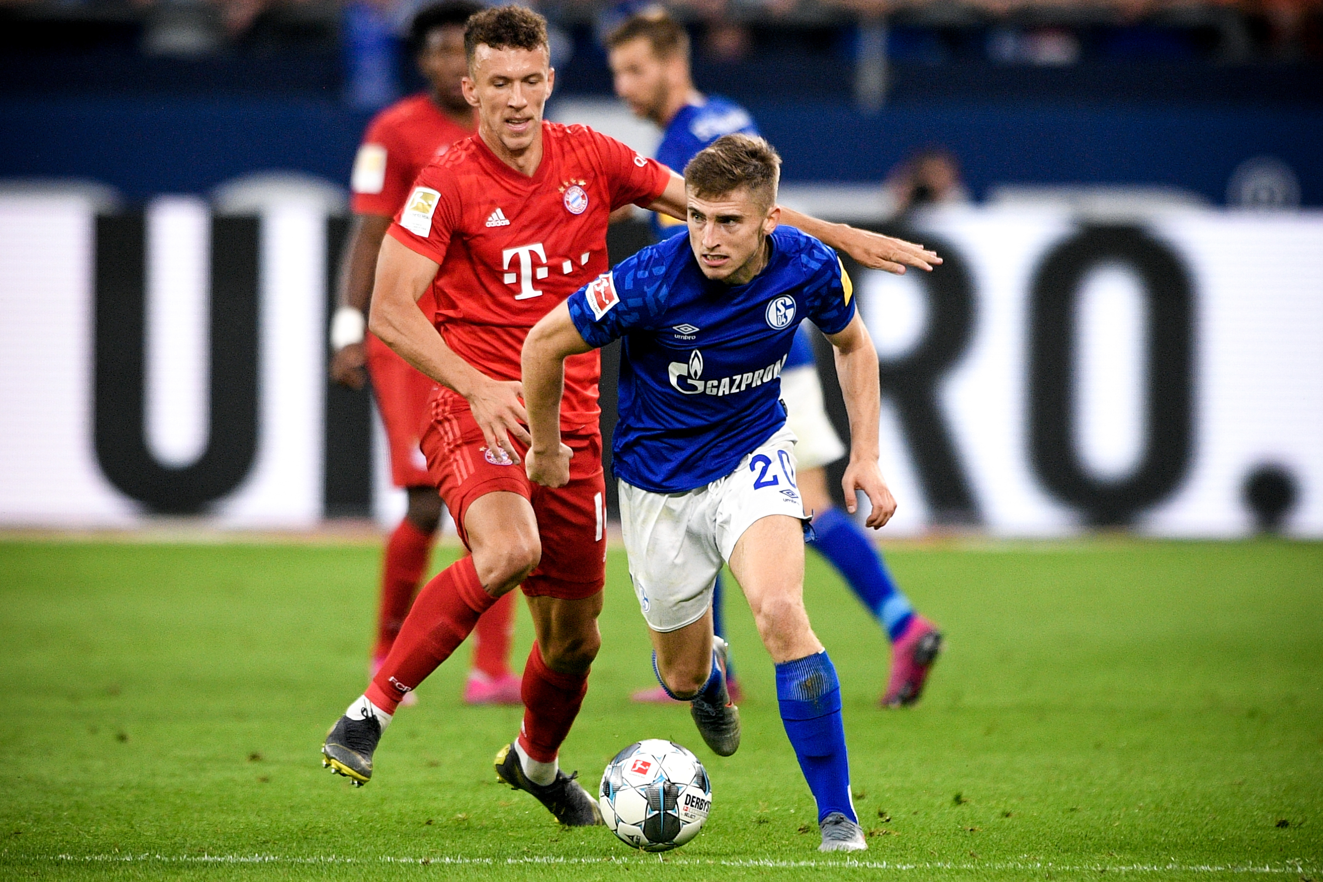 恭喜！卡里乌斯妻子确认怀孕，两人即将迎来第二个孩子（卡里乌斯妻子官宣怀孕，两人将迎来第二个宝宝）