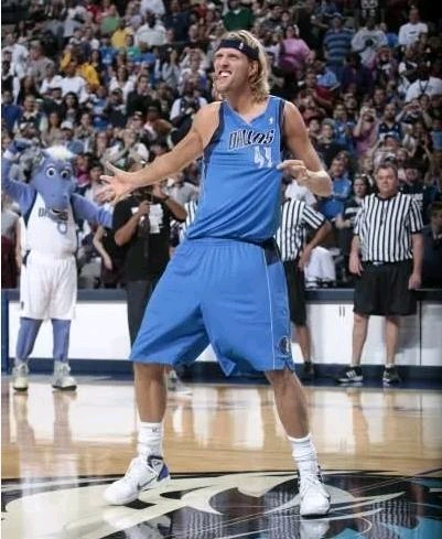 林加德：生涯首次单季打入10球并不重要，很抱歉让球迷们失望了（林加德：首次单季10球不重要，向失望的球迷致歉）