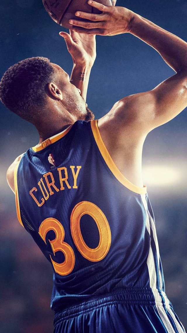 打得可以！王哲林7中5高效拿下16分8板1助2断2帽（表现亮眼！王哲林7投5中高效贡献16分8篮板1助攻2抢断2封盖）