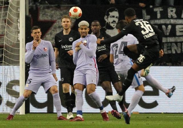 梅西亮相引发全球关注（梅西亮相掀起全球热议）