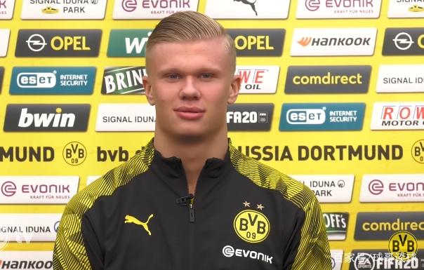 勇士最强五小阵容亮相，防守端堪称铜墙铁壁，科尔终于找到赢球钥匙（勇士祭出最强五小，防守固若金汤，科尔掌握赢球密码）