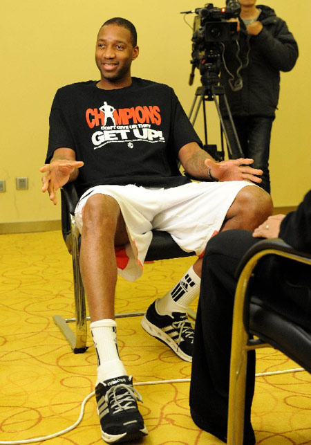 名记建议勇士用格林换取八村塁，或打包库明加换国王萨博尼斯（名记支招：勇士尝试用格林换八村塁，或打包库明加追求国王中锋萨博尼斯）