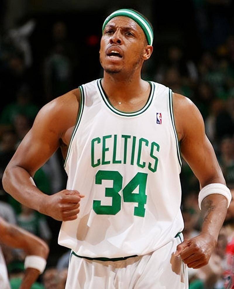 勇士vs公牛首发：巴特勒复出PK吉迪&武切维奇（勇士对阵公牛首发出炉：巴特勒回归对决吉迪与武切维奇）