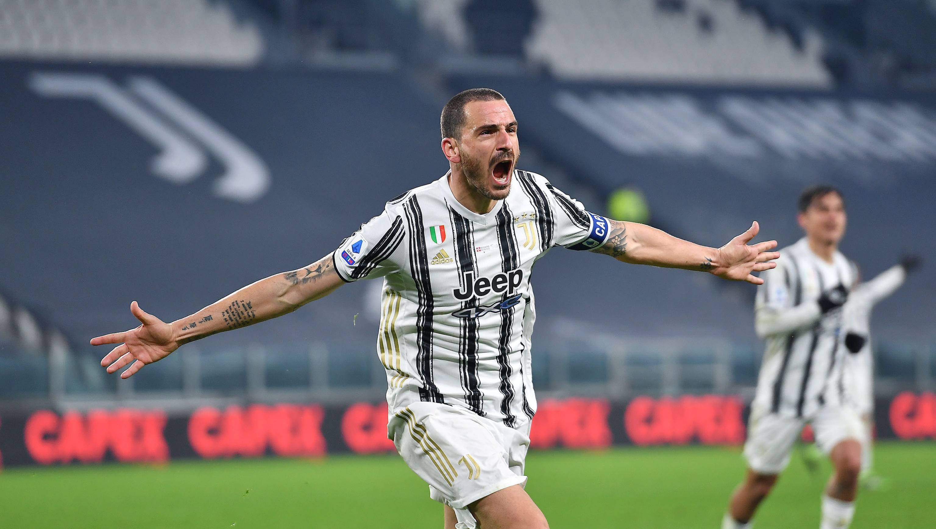 康宁汉姆末节被连续面断3次，全场贡献29分8助攻8失误（康宁汉姆末节遭连抢三次，全场29分8助攻外加8次失误）