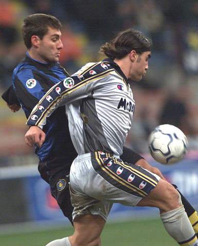 斯洛伐克主帅：意大利拿过六连胜却要去附加赛，这太荒谬了（斯洛伐克主帅不满：意大利六连胜仍要踢附加赛，太不合理了）